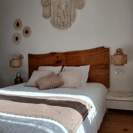 Casa de hóspedes Maison Du Bonheur, Boho Le Pin (Isere)