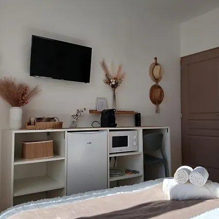 Maison Du Bonheur, Boho 3*