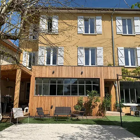 Casa de hóspedes Maison Du Bonheur, Boho Le Pin (Isere)