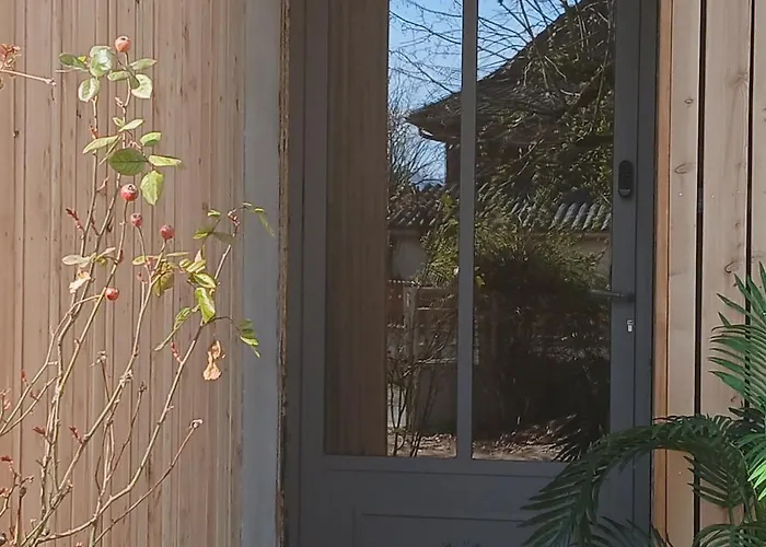 Maison Du Bonheur, Boho Le Pin (Isere)